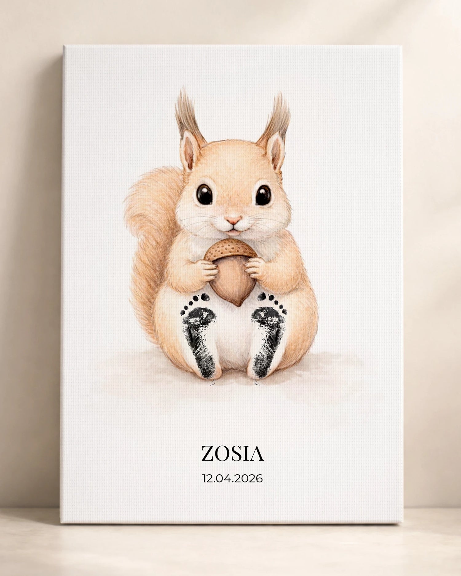 Personalizowany obraz z odciskiem dłoni i stópki dziecka wiewiórka